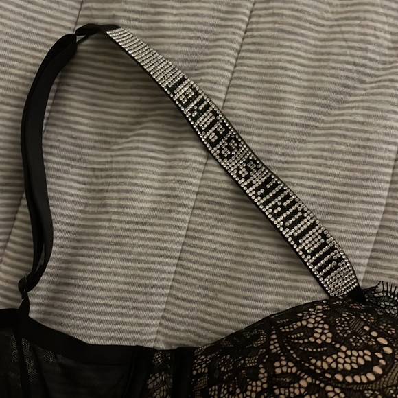 WORN NEVER!!!!!! Brand new - Picture 6 of 7